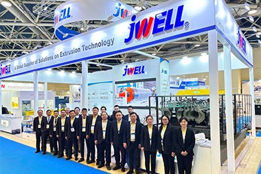 ОХУ-д 25 жилийн нарийвчлалтай газар хагалах JWELL машин RUPLASTICA2025 үзэсгэлэнд гайхалтай харагдаж байна.